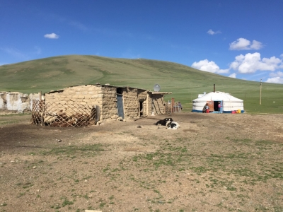 'Homestead' in the Mongolian border town