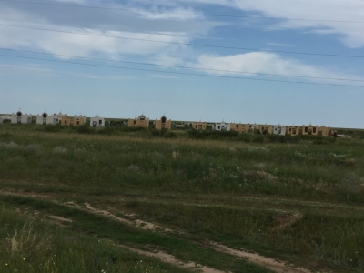 Random Muslim cemetery in the middle of nowhere (turns out 70% of Kazakhs are Muslim)
