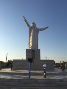 Wider shot of the Miyaneh memorial statue